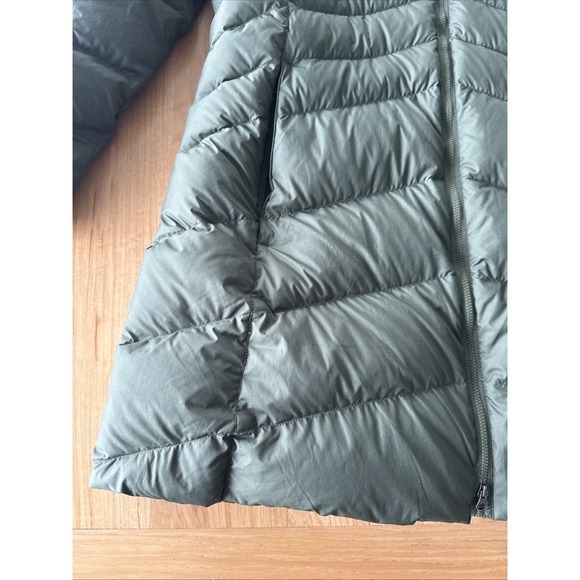 Marmot Women's XL  MONTREAL Down Parka Jacket Coat EUC FUR HOOD - Picture 5 of 16